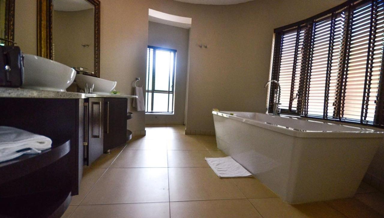 Legend Golf And Safari Resort Sterkrivier Extérieur photo